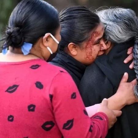 Familiares de vítima da violência no México se desesperam após crime - Getty Images