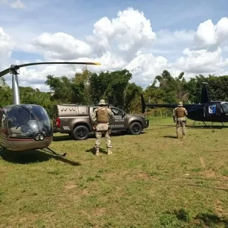 helicopteros, apreensão - Polícia Militar de Goiás/Divulgação - Polícia Militar de Goiás/Divulgação