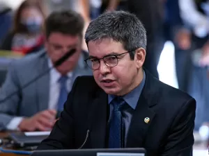 'Jeitinho' do Congresso com emendas irrita equipe econômica do governo