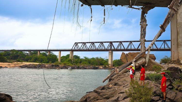 Local onde houve desabamento da ponte Juscelino Kubitschek