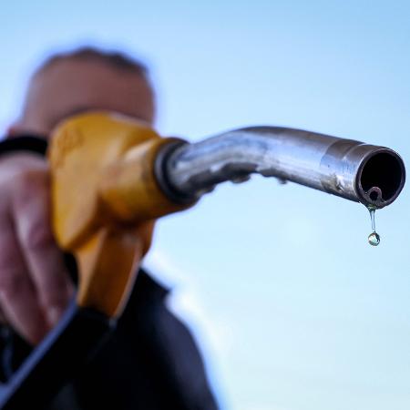 Governo vai fiscalizar aumentos abusivos de combustível Governo vai fiscalizar aumentos abusivos de combustível