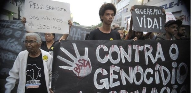 Relatório mostra que 23 mil jovens negros são assassinados por ano - Agência Brasil