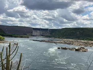 'Mar engoliu lugar que morei na infância': povoado sumiu do mapa no Brasil