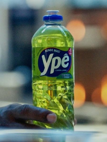 Lotes de todas as versões dos detergentes Ypê apresentaram risco de contaminação biológica