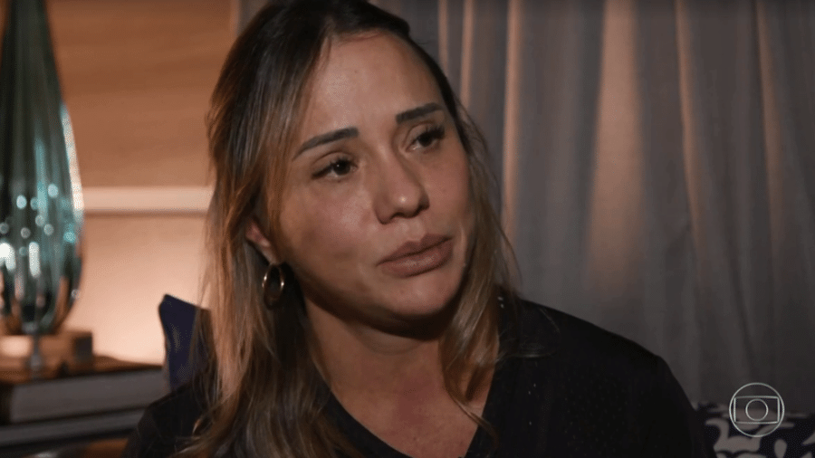 Patrícia Hellen Guimarães Ramos, mãe da adolescente Isabele Guimarães Ramos, morta pela amiga, dá entrevista ao "Fantástico" - Reprodução/TV Globo