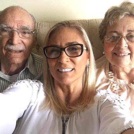 Pai, mãe e filha morreram com covid-19, em Cuiabá - Myllena Haddad/Arquivo pessoal - Myllena Haddad/Arquivo pessoal