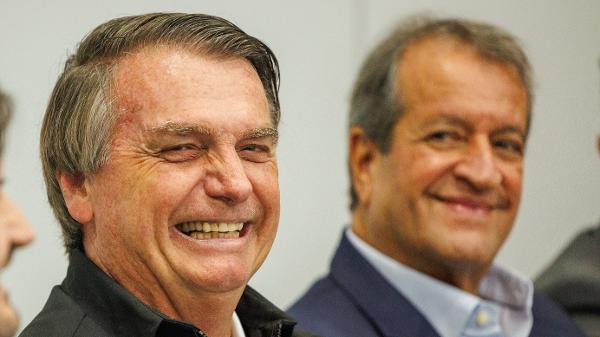 O presidente do PL, Valdemar da Costa Neto, é testemunha de defesa de Jair Bolsonaro