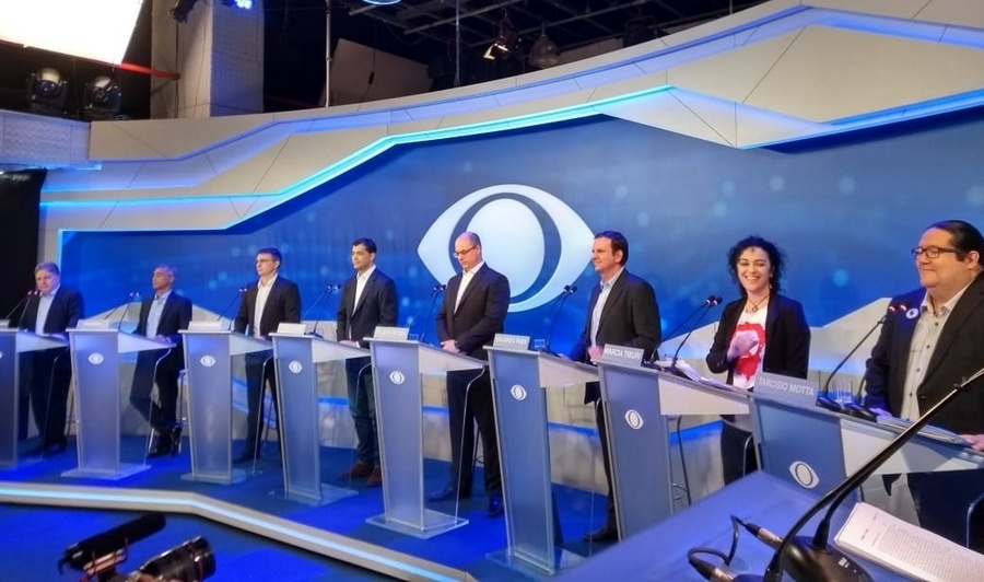 16.ago.2018 - Candidatos ao governo do Rio de Janeiro participam do primeiro debate eleitoral no estado, promovido pela Band