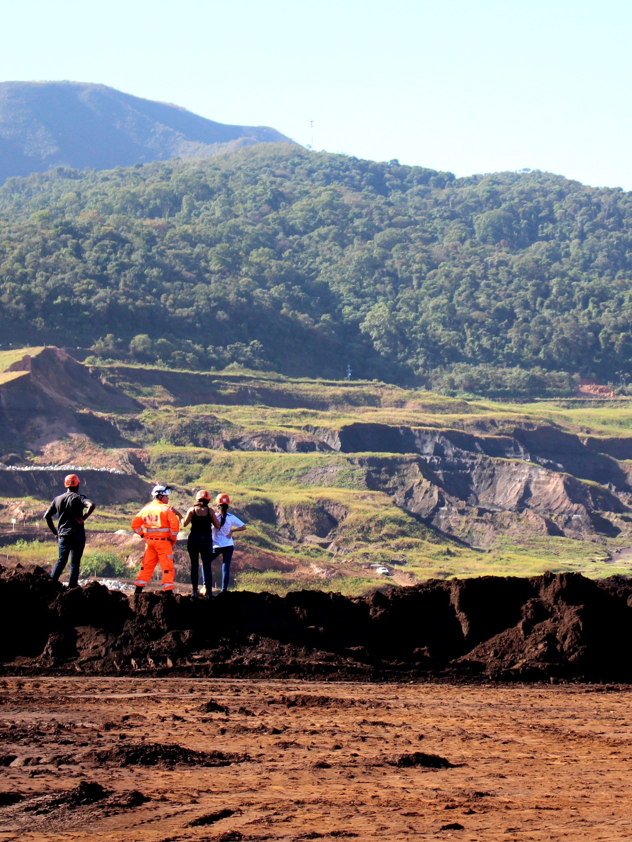 Notícias de Mineração Brasil - Vale Conclui Descaracterização De