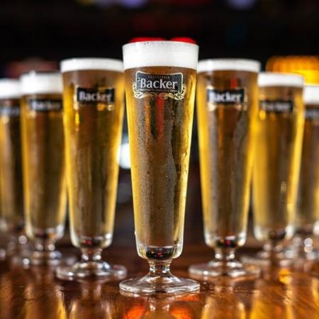 Até agora contaminantes foram encontrados em oito rótulos da cervejaria - Divulgação
