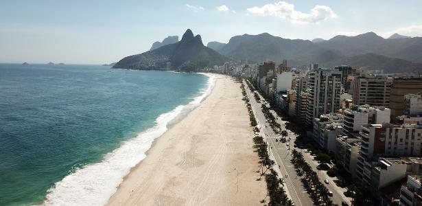 Rio de Janeiro tem praias vazias, aglomerações, protesto e ...