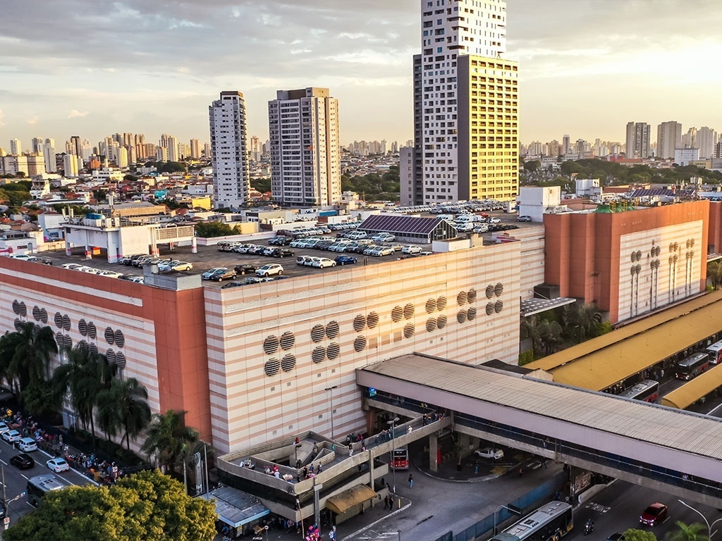 Shopping de Tatuapé paga R$ 280 milhões e continua no metrô até 2097