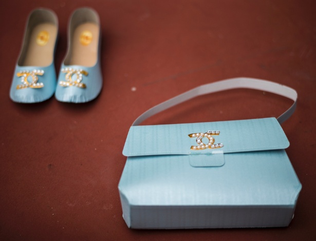 Réplicas de papel de produtos Gucci à venda em Hong Kong para serem queimadas como oferendas a parentes mortos - Lam Yik Fei/The New York Times