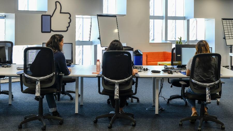 Redes sociais, como o Facebook, terão que agir rápido para atender lei - Renata Dangelo/UOL