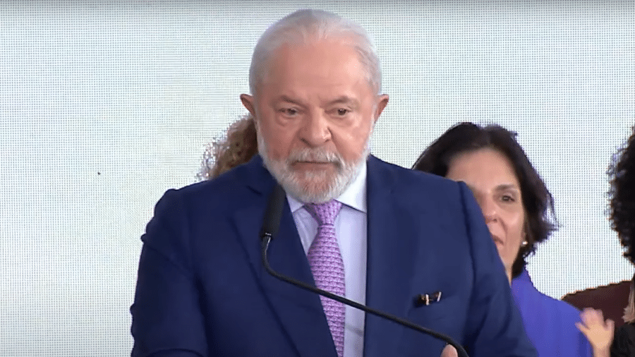 Lula fala durante cerimônia do Dia Internacional da Mulher, no Palácio do Planalto - Reprodução