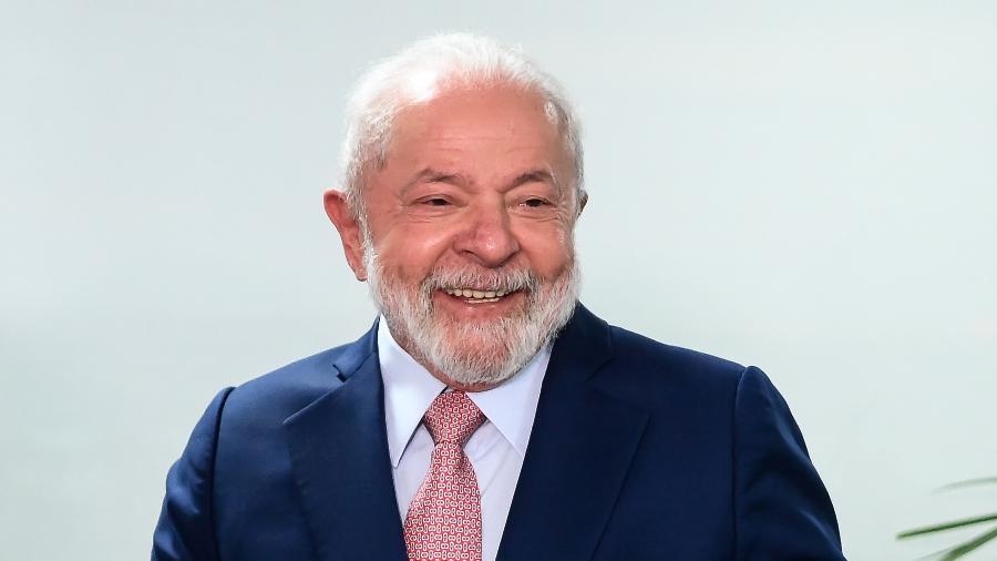 13.jul.2023 - Presidente Lula durante recepção a Pepe Mujica, ex-presidente do Uruguai