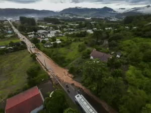Calor, Amazônia e frio subpolar causam chuvas no RS: 'Combinação raríssima'