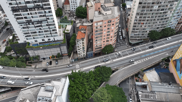 Paisagem da avenida São João se transformou ao longo das últimas décadas