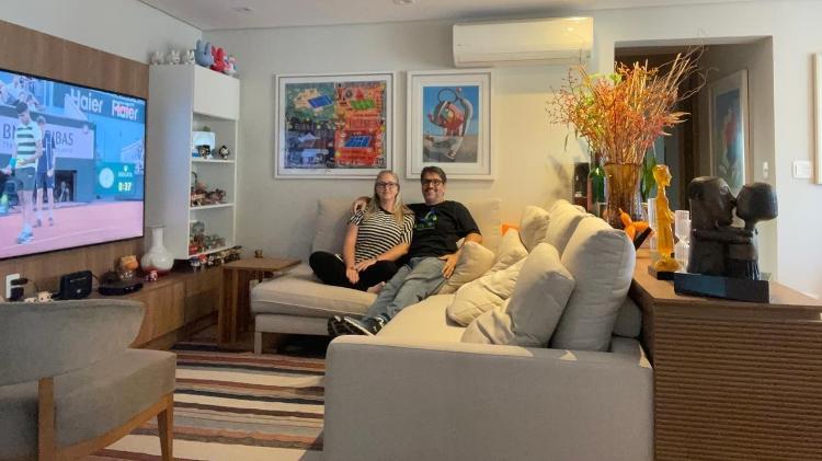 O casal Vanessa Albano e Márcio Garcia gastou R$ 500 mil na reforma do apartamento antigo
