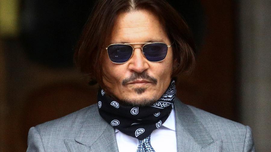 Ator Johnny Depp durante o julgamento na Suprema Corte de Londres - HANNAH MCKAY