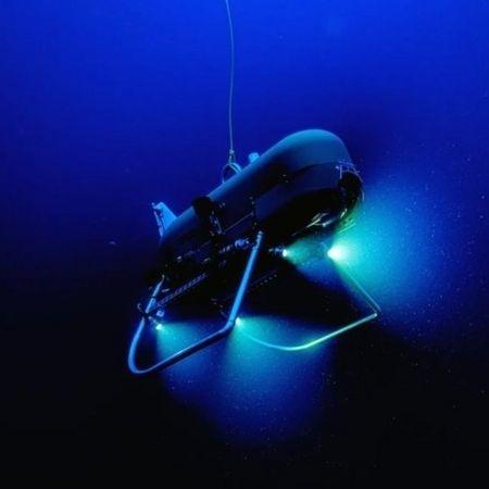O veículo robótico subaquático Orpheus aventura-se em regiões não mapeadas nas profundezas do oceano - Marine Imaging Technologies, LLC/Woods Hole Oceano