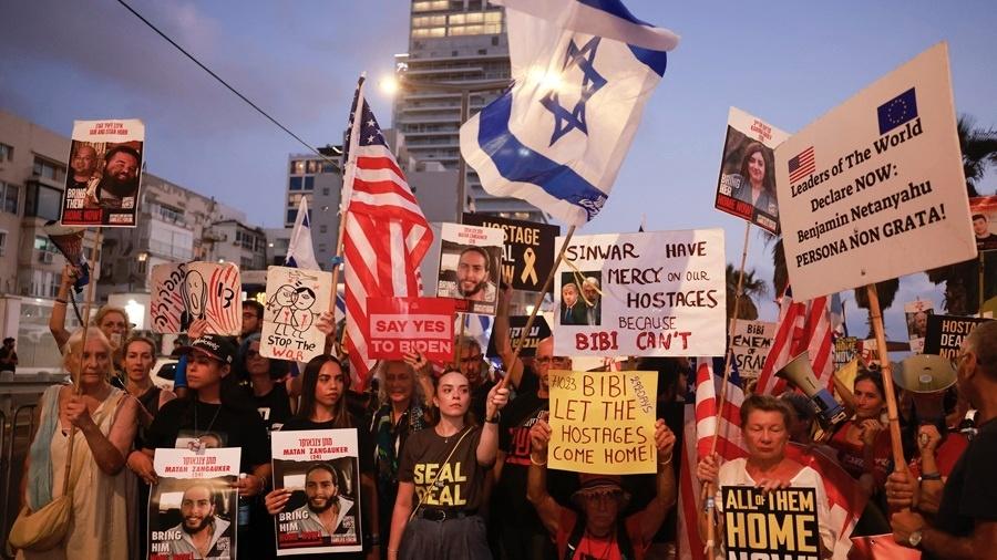 Judeus e palestinos manifestaram-se em Tel Aviv para exigir o fim da guerra na Faixa de Gaza