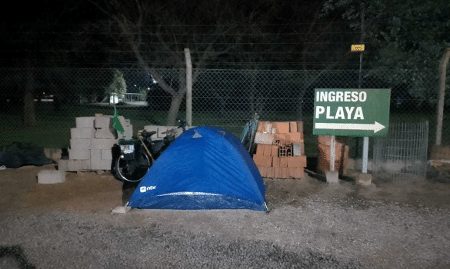 Rafael precisa dormir em barraca em alguns dias