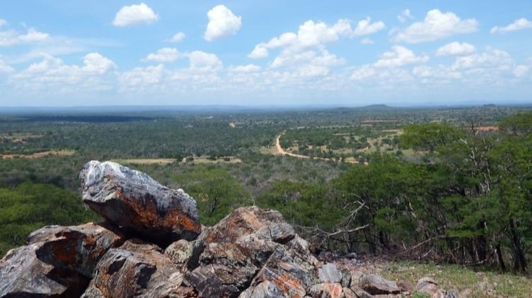 Projeto da SRN prevê produção de ferro por via seca, sem uso de água e sem necessidade de barragens Projeto da SRN prevê produção de ferro por via seca, sem uso de água e sem necessidade de barragens