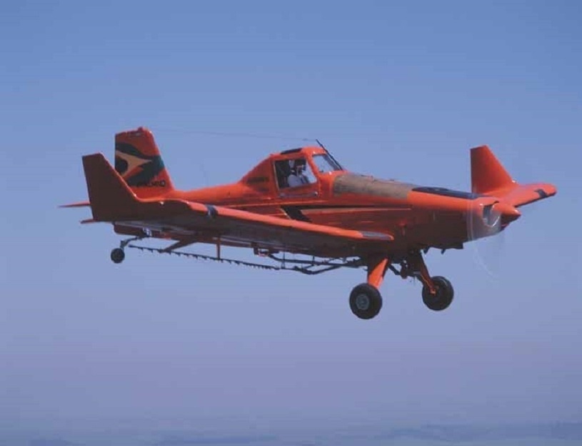 Avião monomotor EMB-200 Ipanema, da Embraer - Divulgação/Embraer