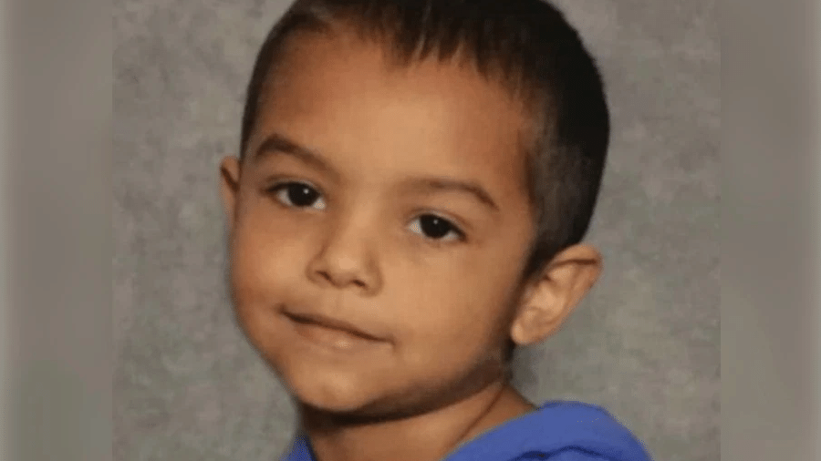 O garoto Deshaun Martinez, morto aos 6 anos após ser castigado pelos pais - Reprodução