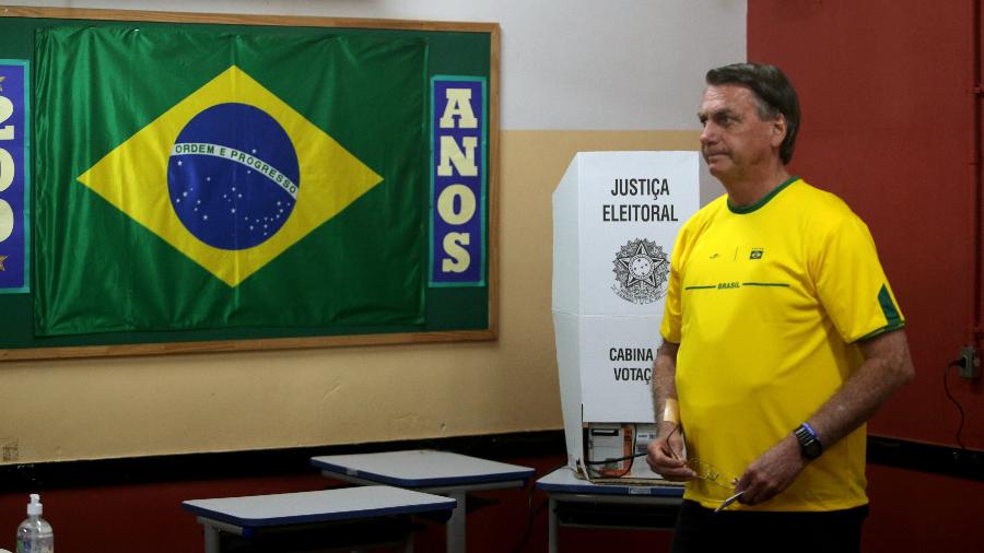 O presidente da República e candidato a reeleição pelo PL, Jair Bolsonaro, disputa eleição contra Lula (PT) - PEDRO KIRILOS/ESTADÃO CONTEÚDO