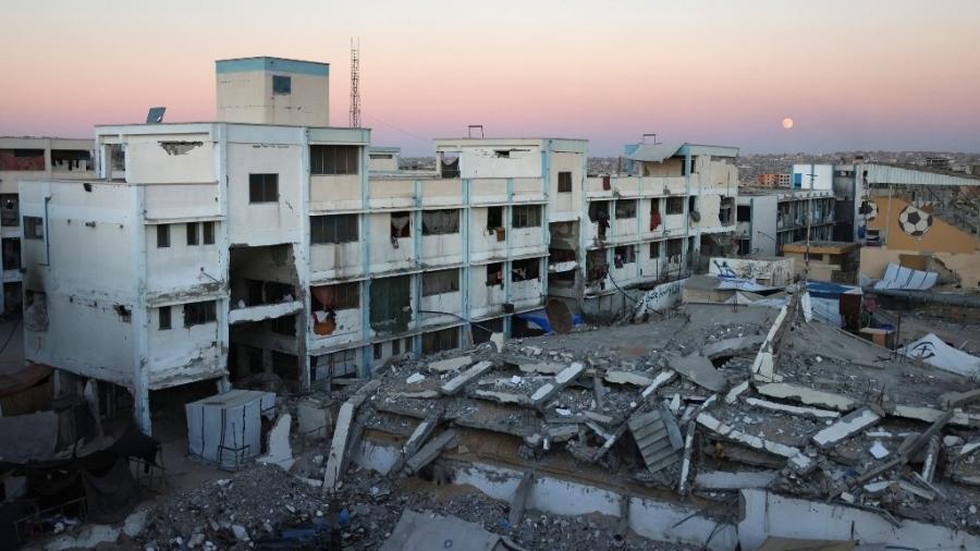 17.set.2024 - Escola no sul de Gaza parcialmente destruída por ataques israelenses