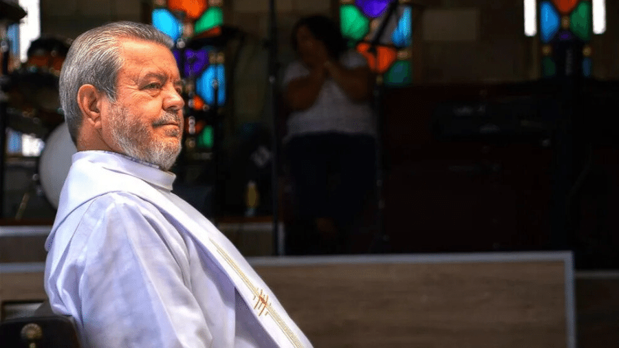 Bernardino está afastado do exercício do ofício sacerdotal desde o dia 18 de novembro de 2021. Vítimas tinham entre 3 e 11 anos de idade e sete delas contaram sua história. Bernardino está afastado do exercício do ofício sacerdotal desde o dia 18 de novembro de 2021. Vítimas tinham entre 3 e 11 anos de idade e sete delas contaram sua história.