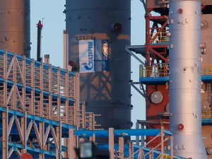 UE mira setor de gás em novo pacote de sanções contra a Rússia