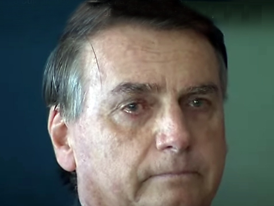 Tweet Jair M. Bolsonaro Qjairbolson - É hoje é o dia da Laura -  Nossos parabéns - Pelos seus