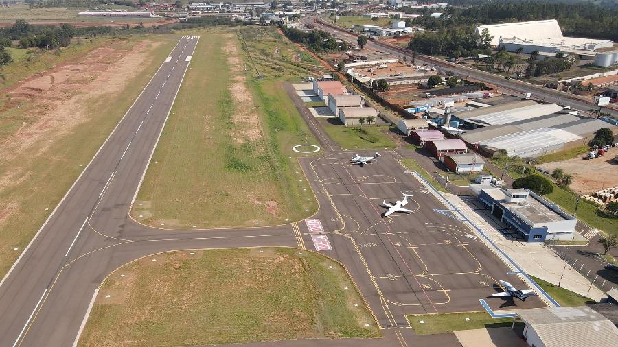 Aeroporto de Umuarama, de onde decolou a aeronave na manhã de hoje - Divulgação/Prefeitura de Umuarama