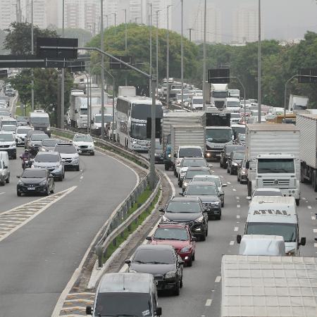 Rodízio de carros foi suspenso no aniversário da cidade de São Paulo