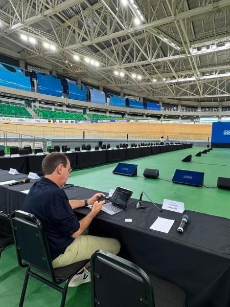 Eduardo Paes, prefeito do Rio de Janeiro, fez reunião de secretariado do velódromo