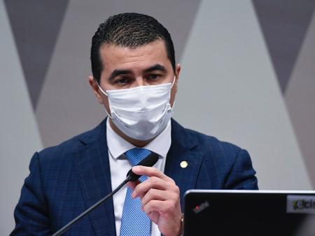25.jun.2021 - O deputado federal Luis Miranda (DEM-DF), durante depoimento à CPI da Covid - Jefferson Rudy/Agência Senado