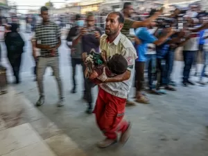 'Este não é o fim do Hamas', diz premiado escritor palestino