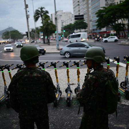 Adolescente foi vítima de bala perdida em Copacabana