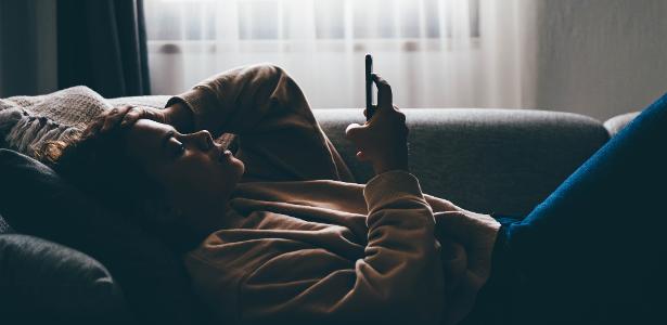 É contraditório, mas as mídias digitais estão nos deixando mais entediados