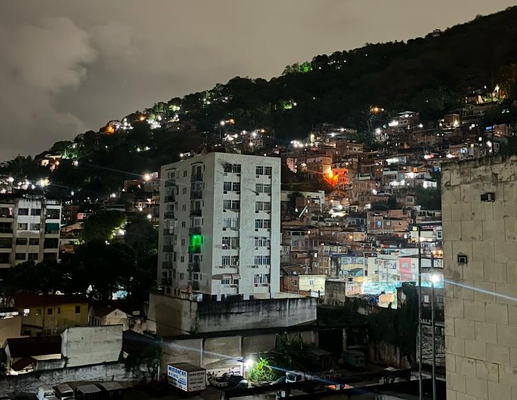 Vista de parte do Morro dos Macacos, em Vila Isabel, zona norte do Rio de Janeiro