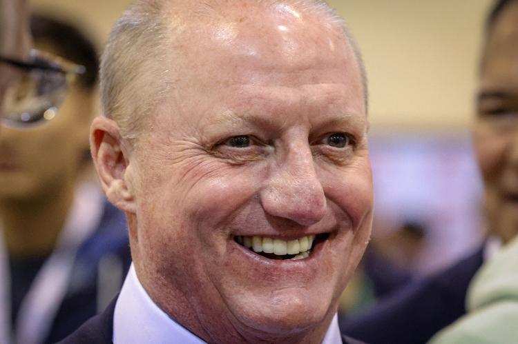 Greg Abel, escolhido por Warren Buffet como sucessor, fez carreira na Berkshire Hathaway, holding de investimentos do empresário Greg Abel, escolhido por Warren Buffet como sucessor, fez carreira na Berkshire Hathaway, holding de investimentos do empresário