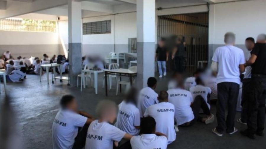 Área de triagem na cadeia pública de Benfica, no Rio de Janeiro Área de triagem na cadeia pública de Benfica, no Rio de Janeiro