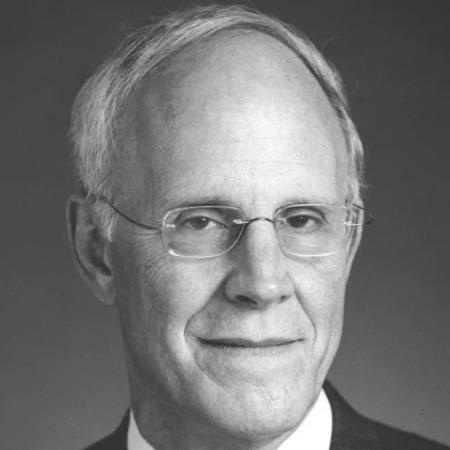 David J. Gross, vencedor do prêmio Nobel de Física de 2004