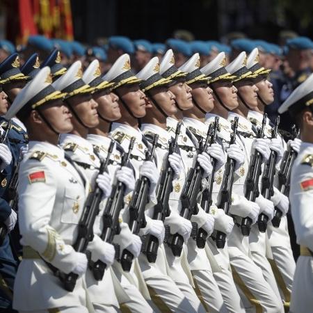 Soldados do  Exército de Libertação Popular durante cerimônia no Palácio do Povo em Pequim, China  - EFE