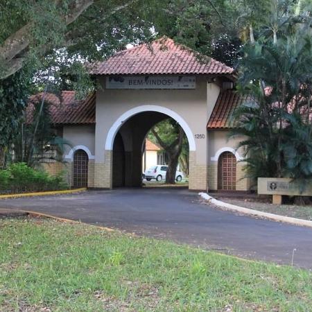 Incidente ocorreu no Hospital São Julião; funcionários encararam visitante com naturalidade - Divulgação