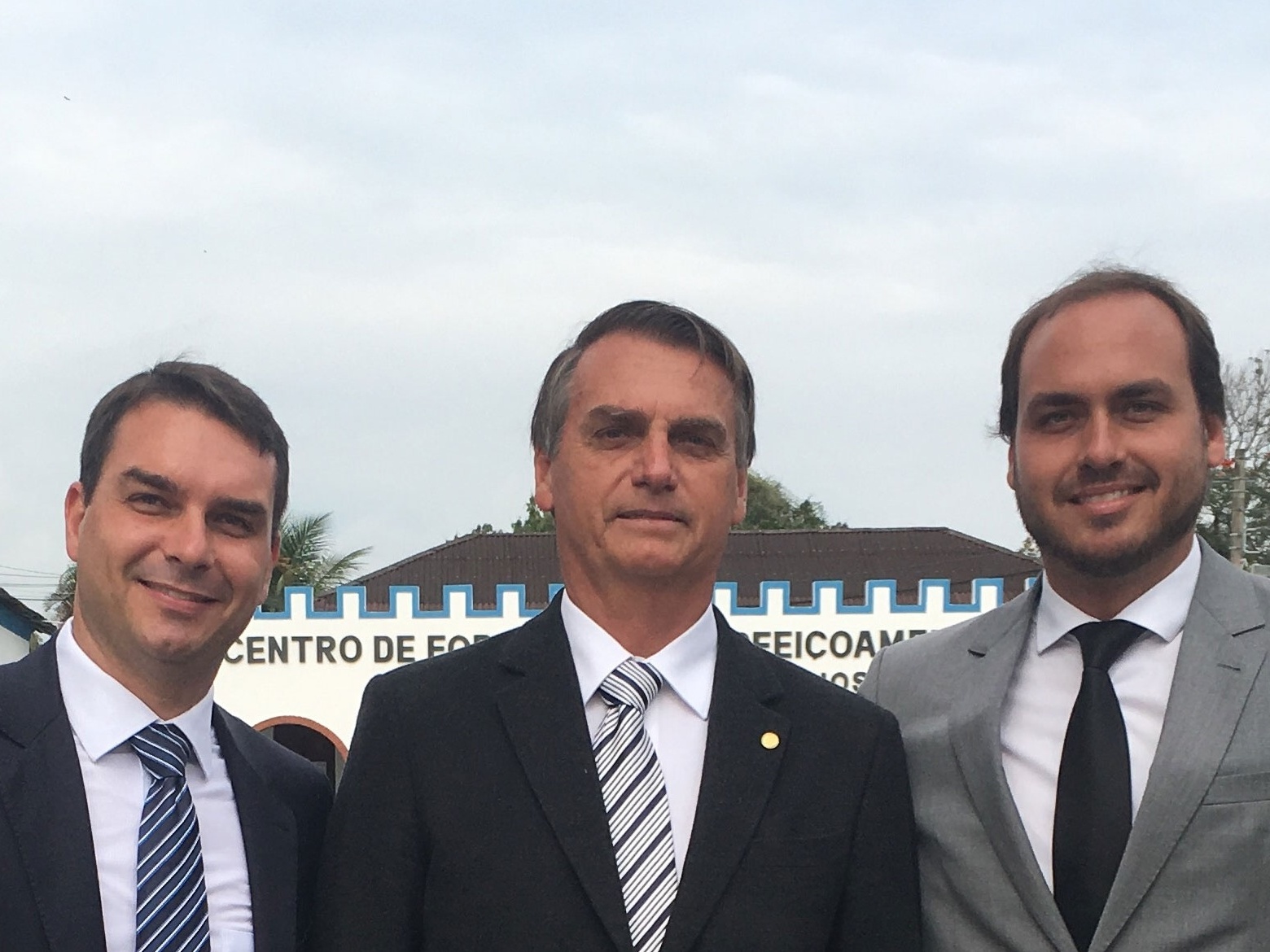 Como a jurisprudência de decisão da rachadinha afeta o clã Bolsonaro
