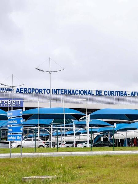 Aeroporto Afonso Pena (PR)